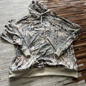 Feat Hoodie with Breathable Fabric